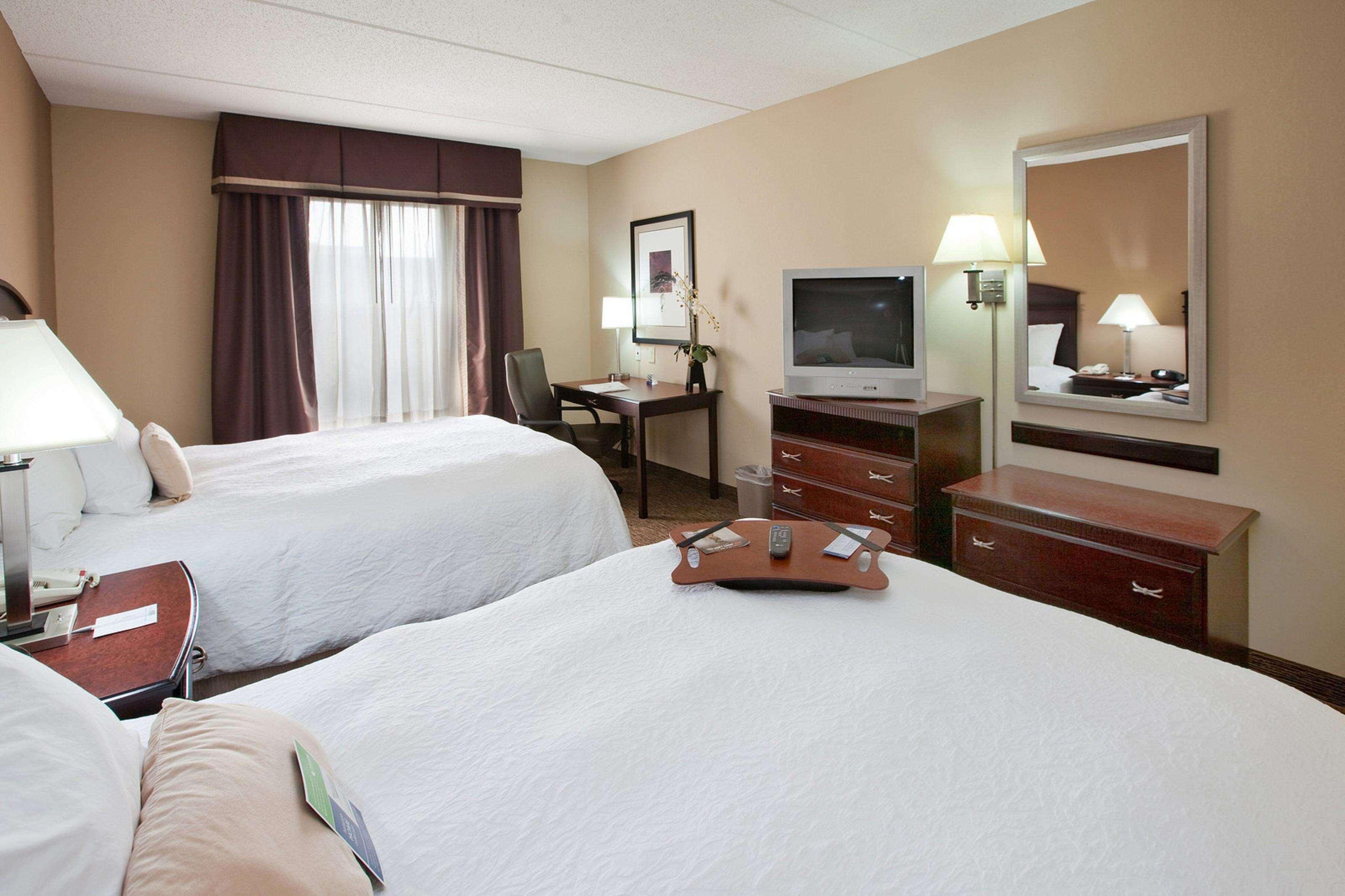 Hampton Inn & Suites Burlington Quarto foto