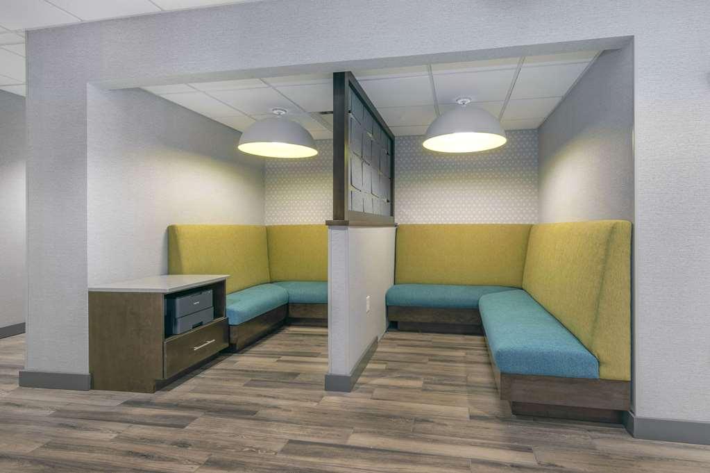 Hampton Inn & Suites Burlington Facilidades foto