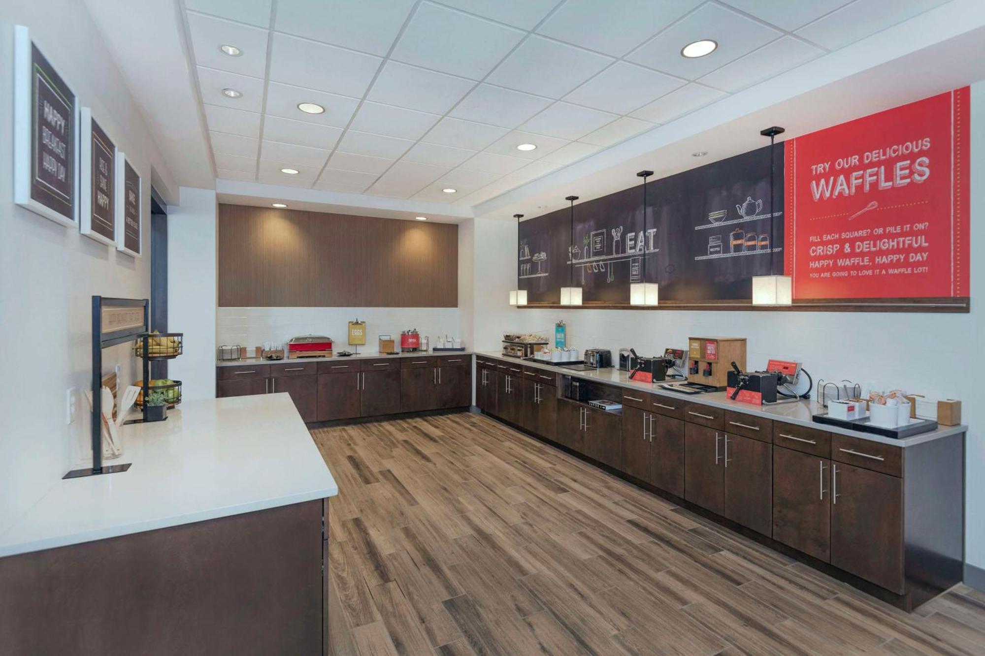 Hampton Inn & Suites Burlington Exterior foto