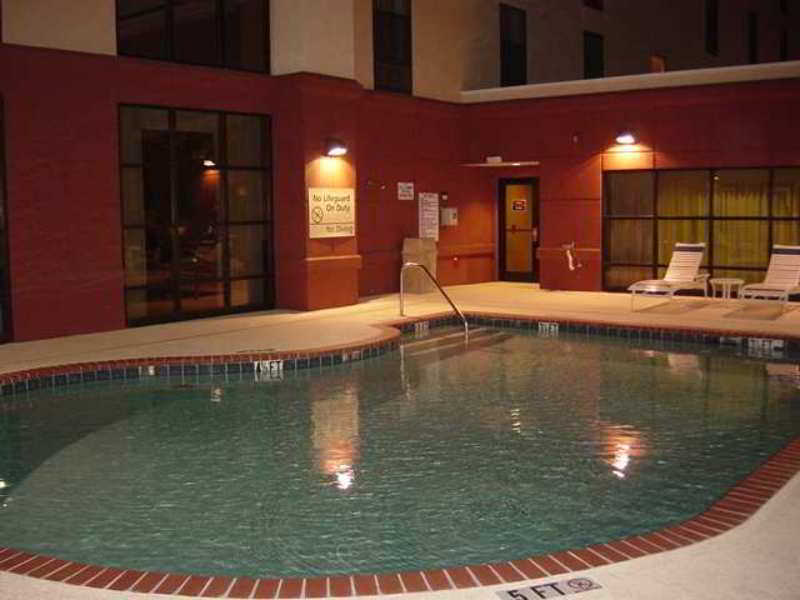 Hampton Inn & Suites Burlington Facilidades foto